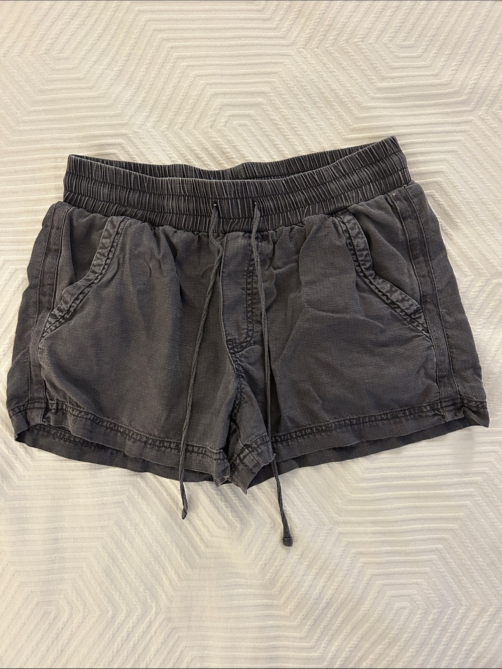 Splendid Women's Washed Charcoal Drawstring Athletic Shorts